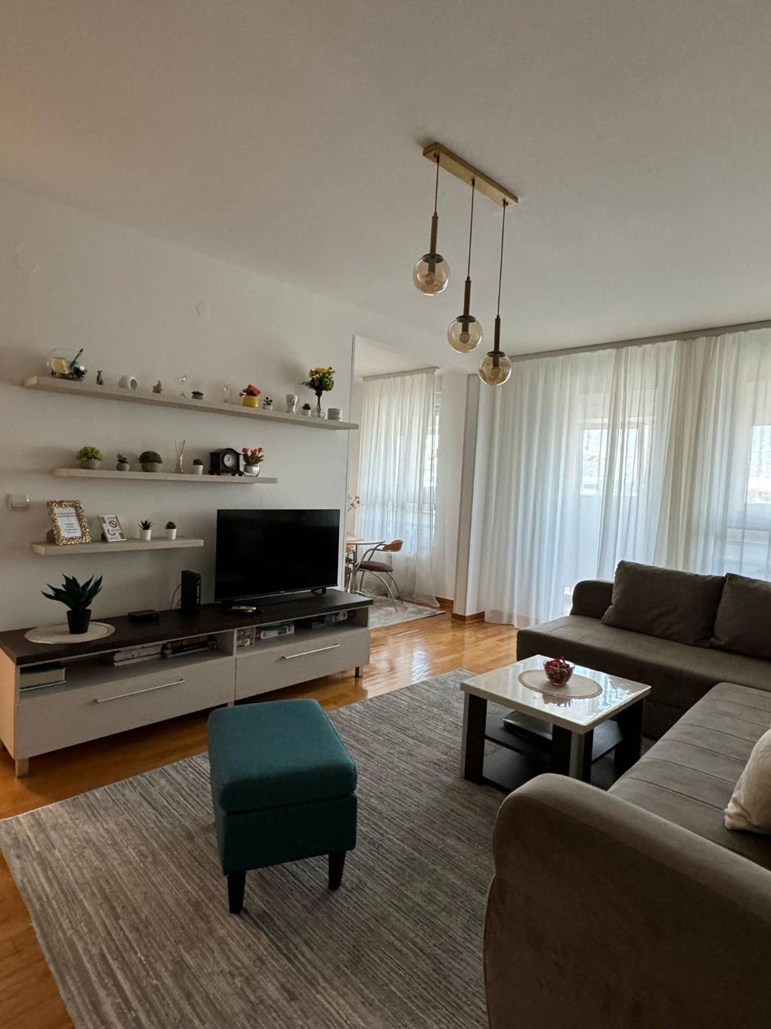 Manhattan Apartman Belvil Белград Экстерьер фото